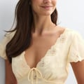 Gina Tricot Satin lace mini dress - Gelb 