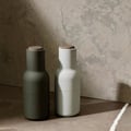 Salz- und Pfeffermühlen Bottle Grinders mit Walnussholz-Deckeln, 2er-Set