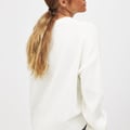 Strickpullover mit gefalteten Ärmeln