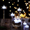 Led Teelichter,12 led kerzen flackernde flamme，realistische elektrische flackernde batteriebetriebene kerzen für Hochzeit Geburtstag Halloween Geschenke Home Decoration in Kaltes weiße