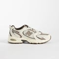 New Balance – 530 – Unisex-Sneaker in Wollweiß und Beige