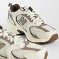 New Balance – 530 – Unisex-Sneaker in Wollweiß und Beige