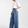 ONLY Tall – Paulina – Weite Jeans aus hellblauem Denim mit hohem Bund