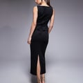 ASOS DESIGN – Midi-Bleistiftkleid aus neoprenartigem Material in Schwarz mit Schößchenoberteil im Korsettdesign