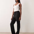 ASOS DESIGN Tall – Elegante, schmal geschnittene Hose in Schwarz mit geradem Schnitt