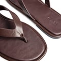 Flache Flip-Flop-Sandalen
