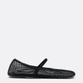 Mesh-Ballerinas mit Riemen