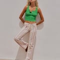 ZARA JEANS TRF WIDE LEG MIT NIEDRIGEM BUND UND STREIFEN