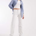 Only – Blush – Jeans in Weiß mit mittelhohem Bund und geradem Schnitt