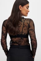 NA-KD Long Sleeve Lace Top Black
