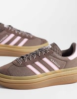 adidas Originals – Gazelle Bold – Sneaker in Braun und Rosa