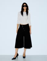 Bershka Langärmeliges Shirt mit Bateau-Ausschnitt