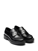 Loafer aus gebürstetem Leder