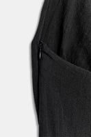 MITTLANGES HALTERNECK-KLEID AUS GAZE MIT SCHLEIFE
