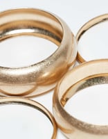 ASOS DESIGN – 4er-Pack Armreife in gebürsteter Gold-Optik