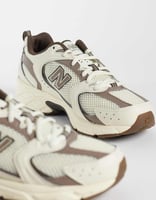 New Balance – 530 – Unisex-Sneaker in Wollweiß und Beige