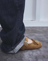 Bershka – Ballerinas in Hellbraun mit Schnalle