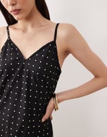 Esmée – Maxi-Strandkleid in Schwarz mit Polka Dots