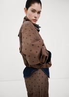Bomberjacke aus Jeans mit Polka Dots