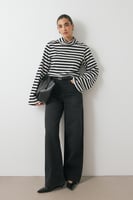 Weite Jeans mit hoher Taille
