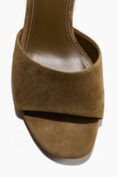 Hohe Sandaletten aus Veloursleder