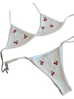 White Cherry, Bikini Top