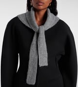 Jacquemus Schal Gros Grain