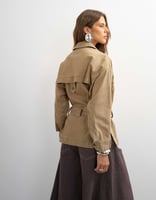Topshop X Cara verkürzte Trenchjacke aus Denim in gewaschenem Beige, image 1 of 4