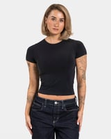 Meek&Hon Bare Essence Tee - Black