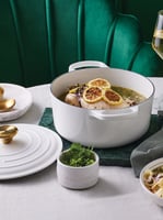 Ovaler Bräter Signature Collection aus Gusseisen