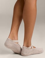 OYSHO– 2 Paar gepolsterte Yoga- und Pilates-Socken in blassem Hellbraun aus Baumwollmix mit überkreuzten Riemen