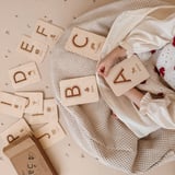 Sensorische Buchstabenkarten LIV