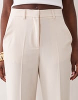 ASOS DESIGN – Snatch – Elegante Schlaghose in Creme