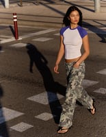 Bershka Straight-Fit-Hose mit Print