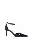 Spitze Pumps