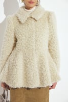 NA-KD Kunstpelzjacke mit gerundeten Ärmeln Beige, image 1 of 4