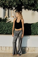 ZARA NECKHOLDER-TOP MIT ABGERUNDETEM SAUM