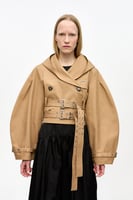 Kurze Jacke aus camel-farbener Bonded-Baumwolle