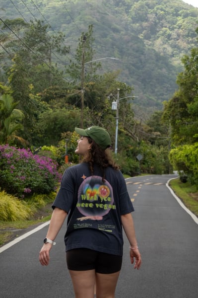 ‘WISH YOU WERE VEGAN Neon’ - Organic Oversize Shirt