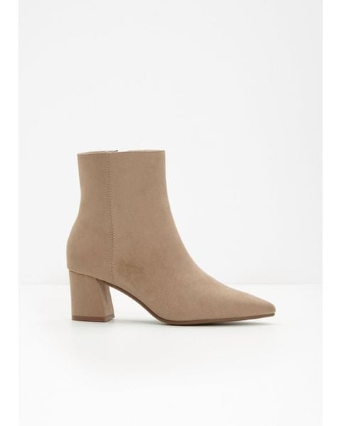 bonprix Elegante Stiefelette mit Blockabsatz - beige