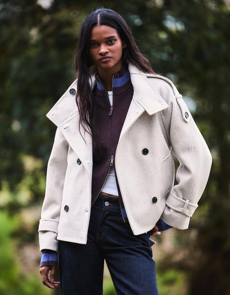 Bershka Trenchcoat mit Stehkragen und Soft-Touch-Finish