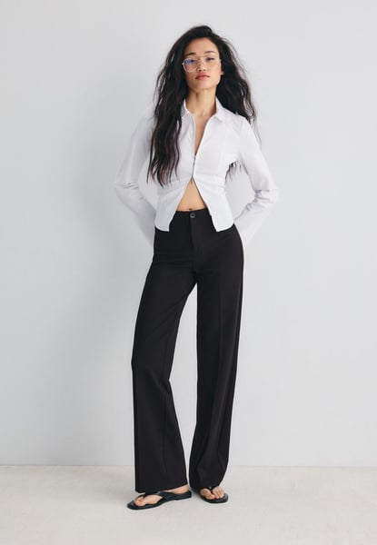 Wide Leg Hose
