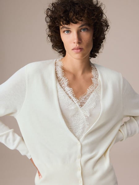 Reserved Cardigan mit Spitze