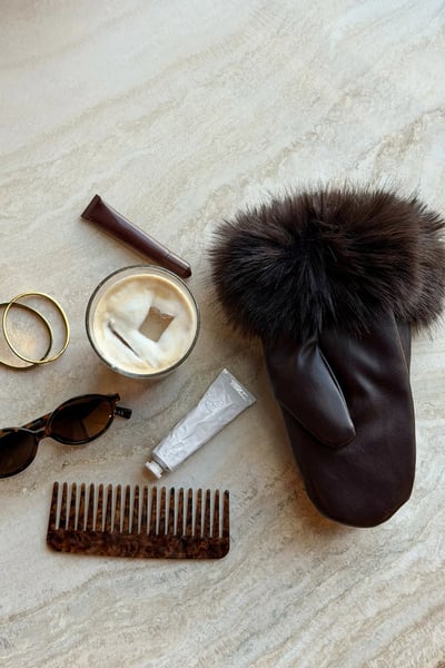 Gina Tricot Fur trim pu mittens