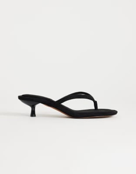 Topshop Zehenstegsandaletten aus Wildlederimitat