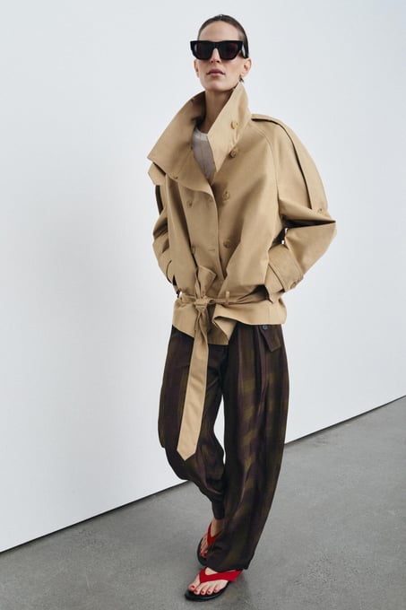 KURZER TRENCHCOAT MIT STEHKRAGEN ZW COLLECTION
