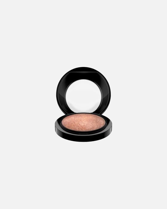 MAC Mineralize Skinfinish Natural 