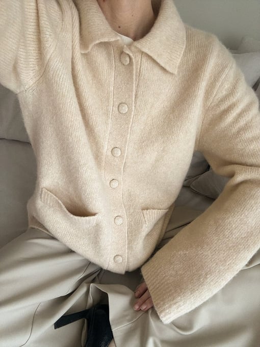 NA-KD Strickjacke aus Wollmischung Beige