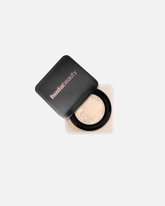  Huda Beauty – Easy Bake – Loser Fixierpuder