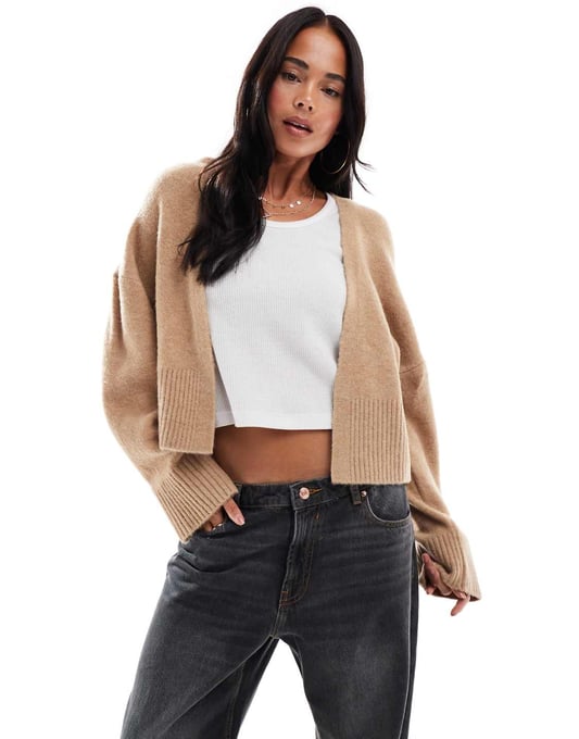 ASOS DESIGN – Strickjacke mit offenem Design in Keks-Beige